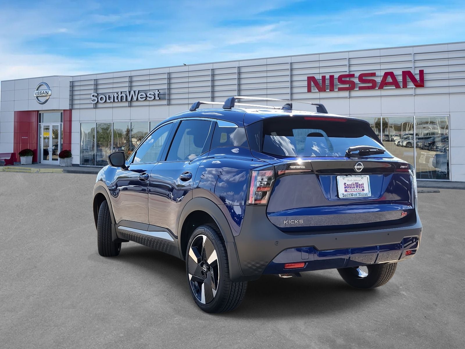 2026 Nissan Kicks SR