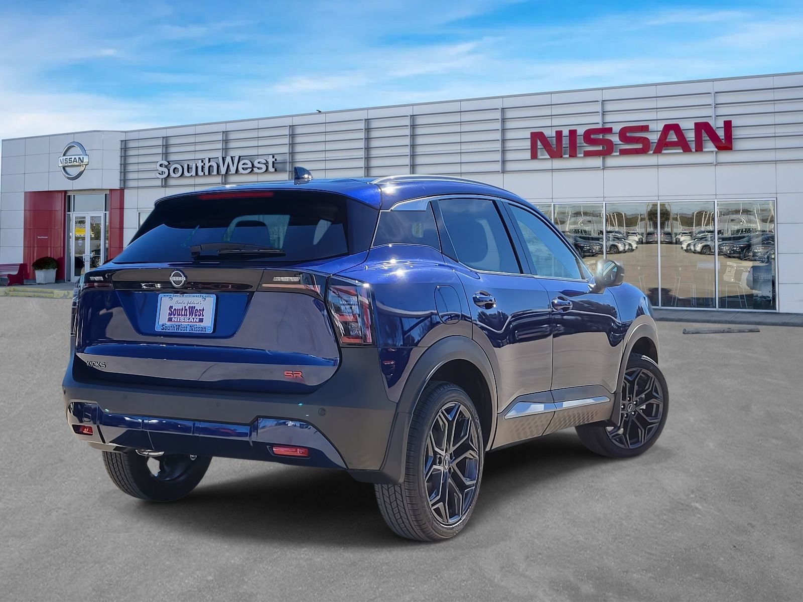 2026 Nissan Kicks SR