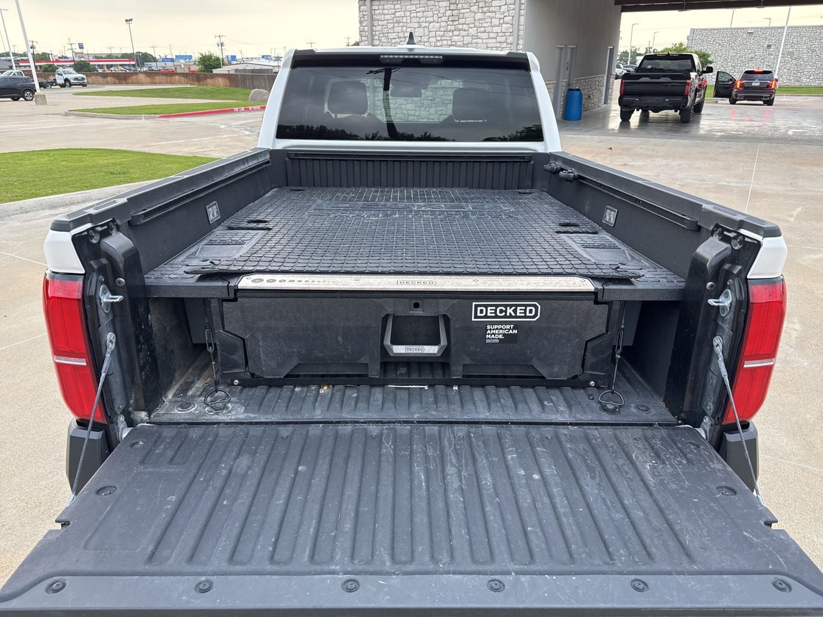 2025 Toyota Tacoma SR