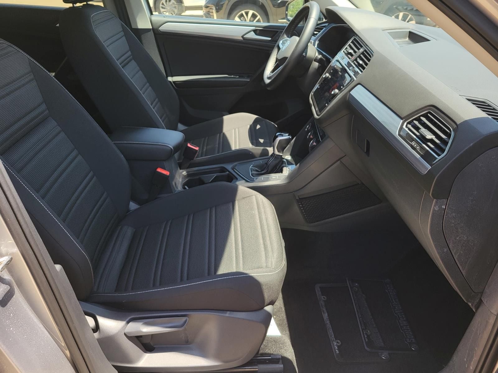2024 Volkswagen Tiguan 2.0T S