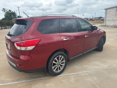 2016 Nissan Pathfinder S