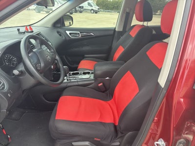 2016 Nissan Pathfinder S