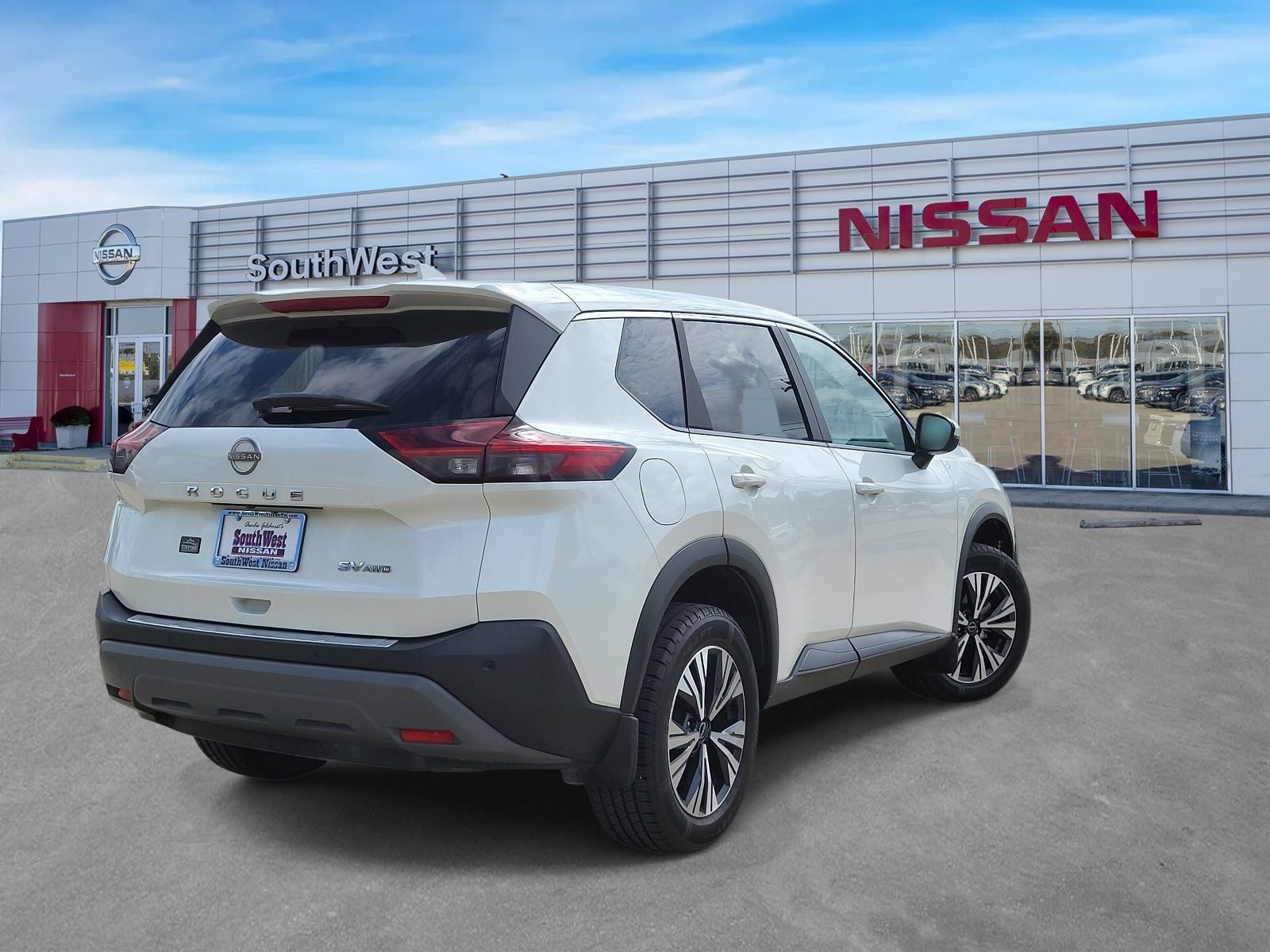 2022 Nissan Rogue SV