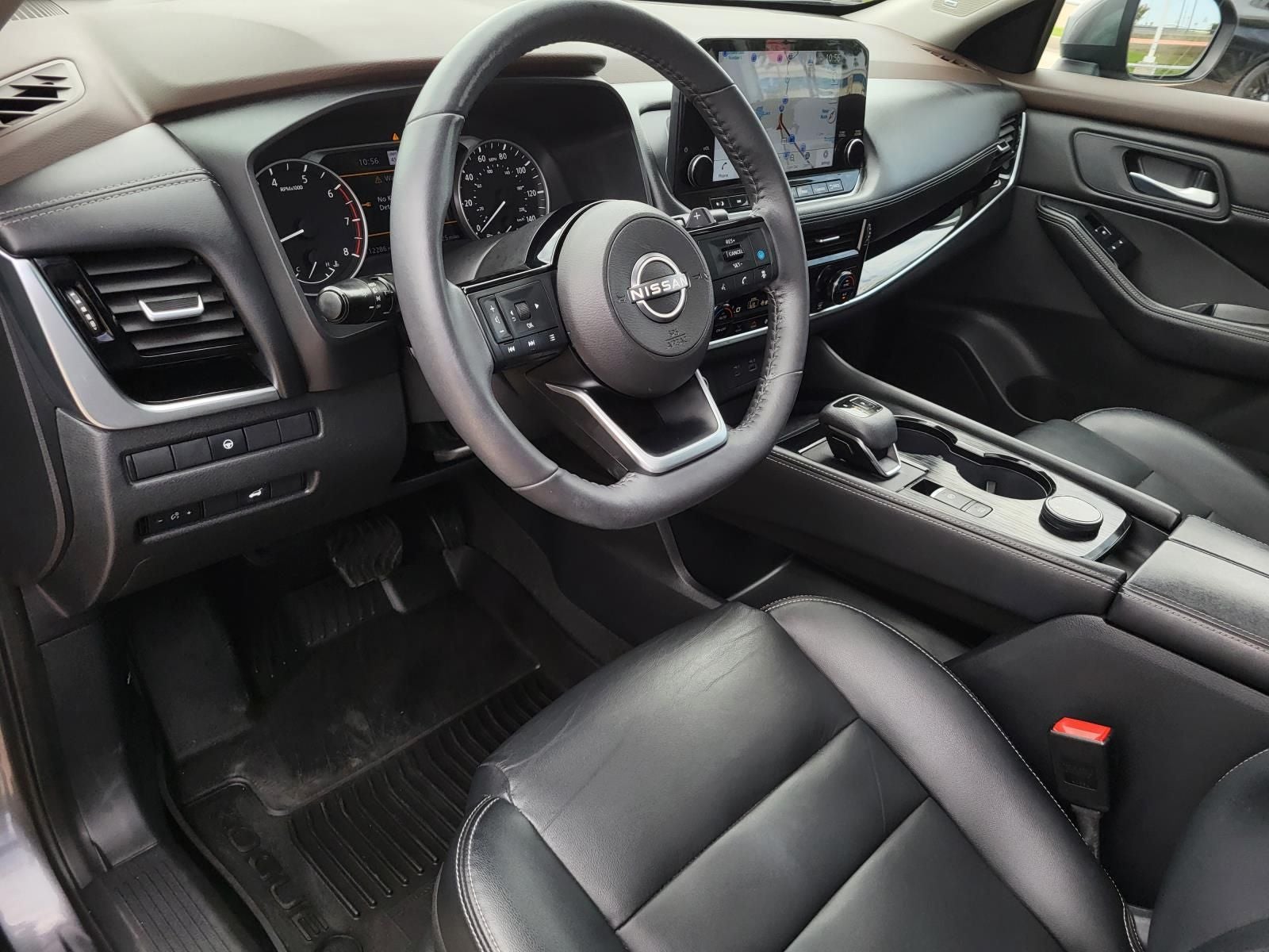 2022 Nissan Rogue SL