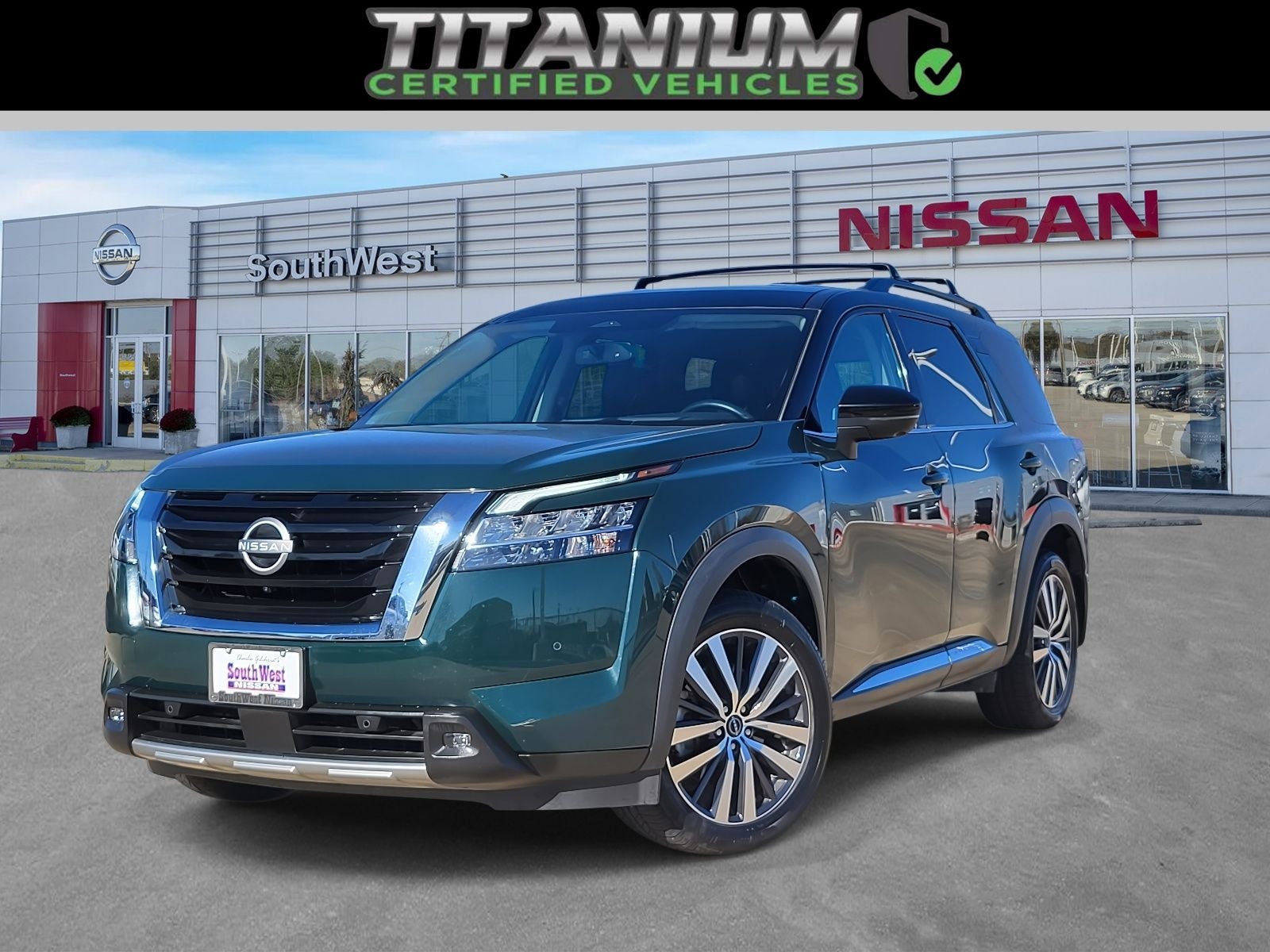 2022 Nissan Pathfinder Platinum