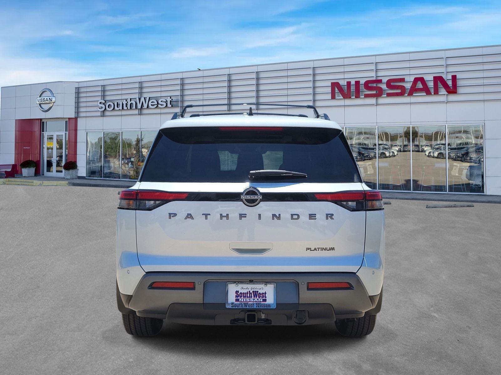 2026 Nissan Pathfinder Platinum