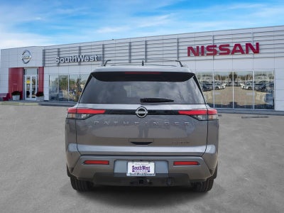 2026 Nissan Pathfinder Platinum