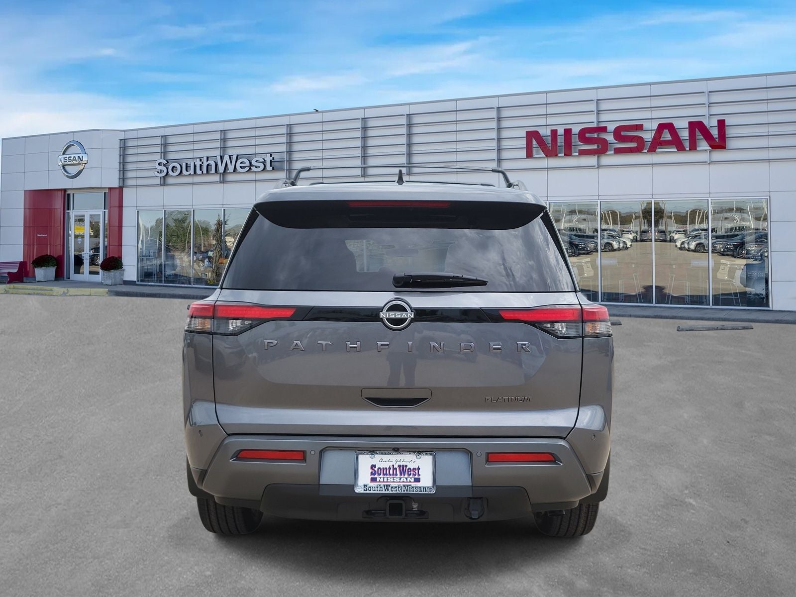 2026 Nissan Pathfinder Platinum