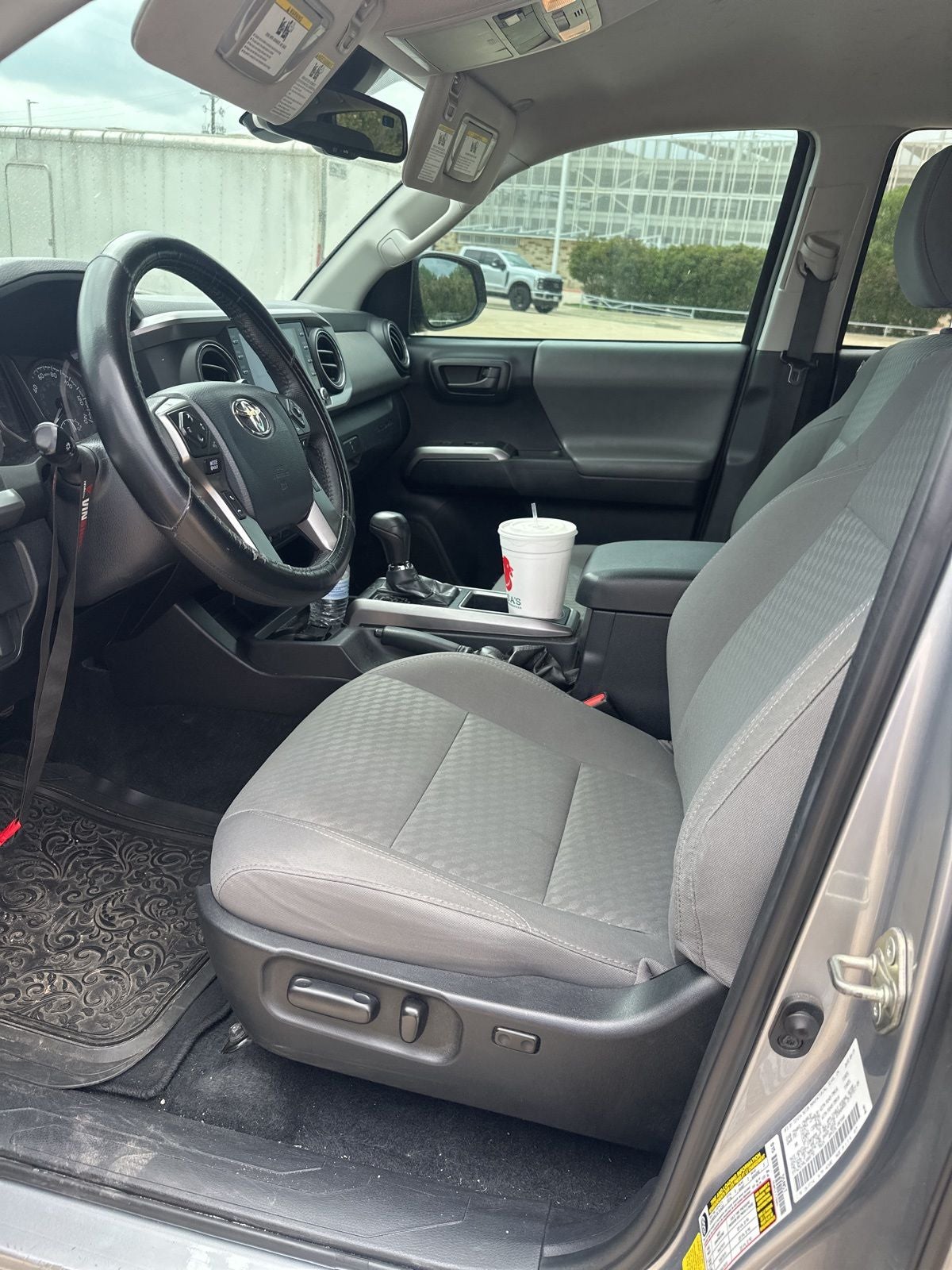 2020 Toyota Tacoma SR5 V6