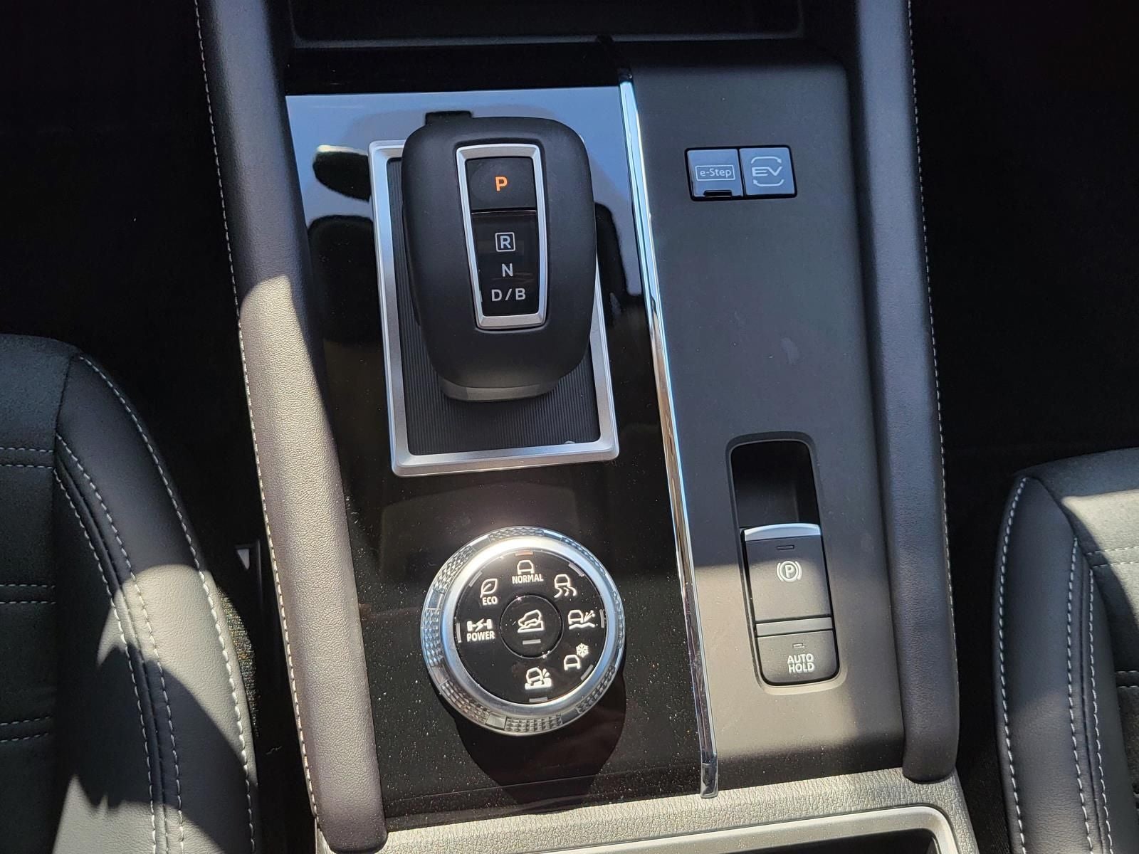 2026 Nissan Rogue SL