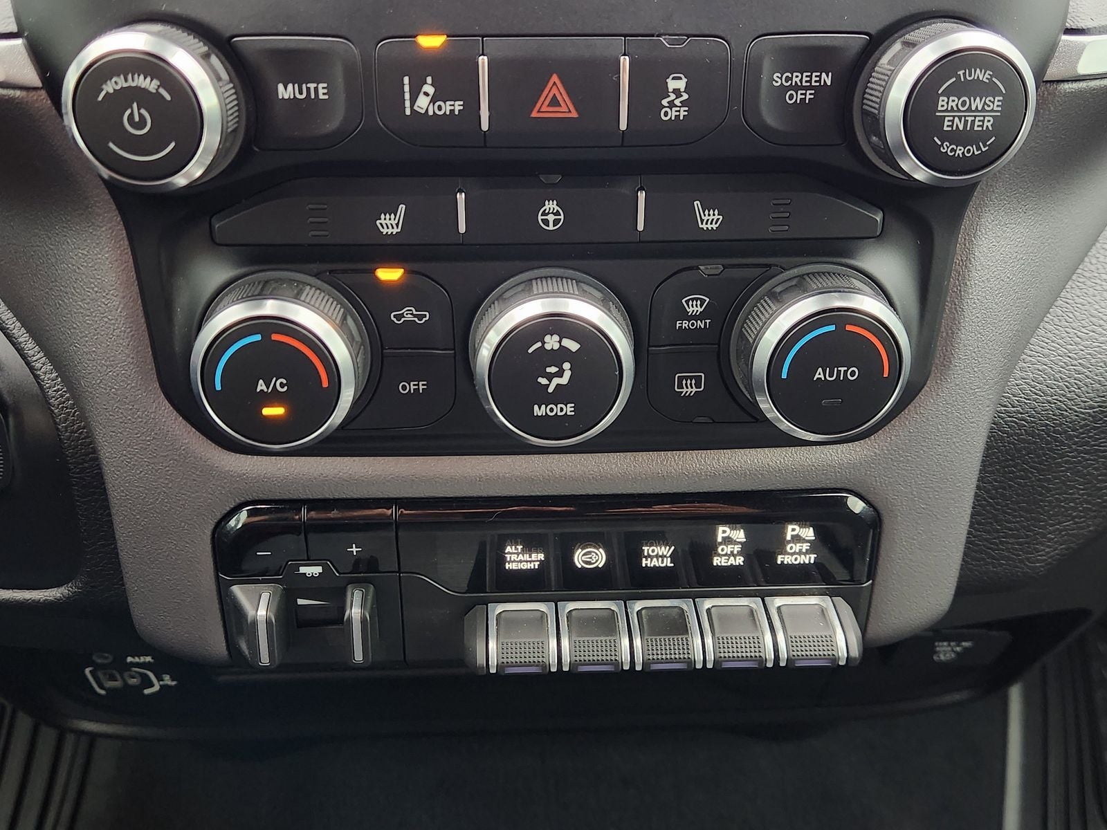 2023 RAM 3500 Big Horn