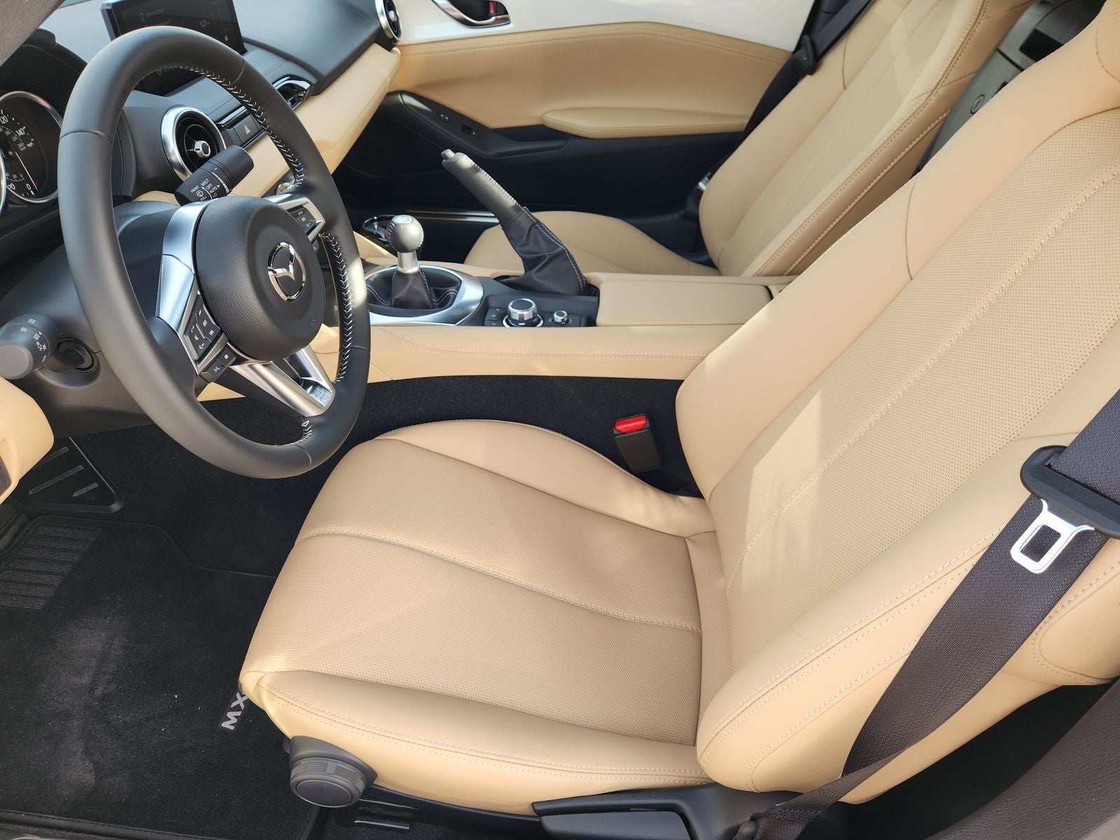 2025 Mazda Mazda MX-5 Miata Grand Touring