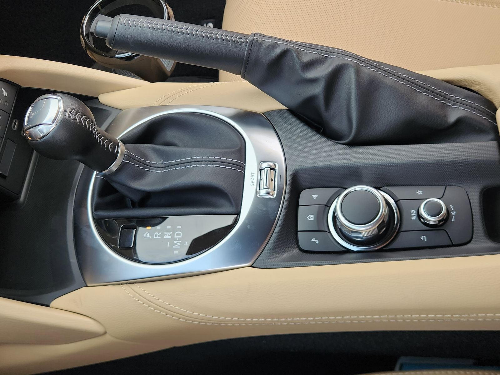 2026 Mazda Mazda MX-5 Miata RF Grand Touring