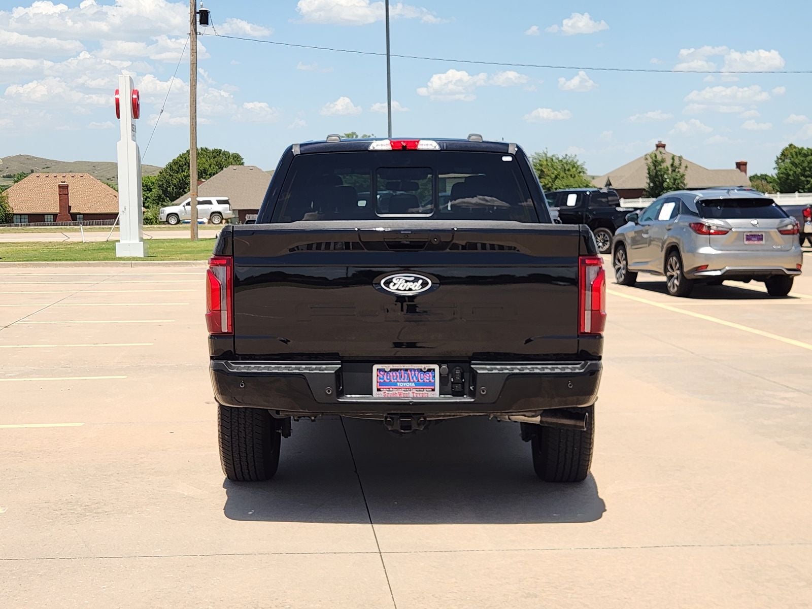 2024 Ford F-150 Platinum