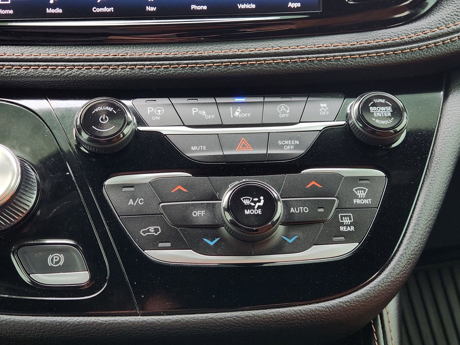 2025 Chrysler Pacifica Pinnacle