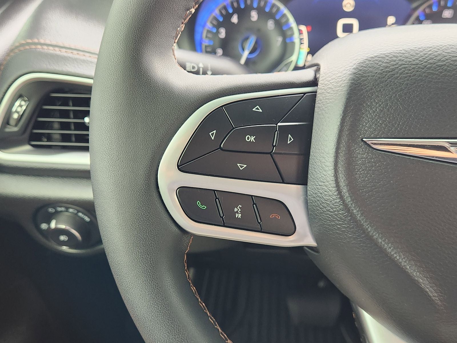 2025 Chrysler Pacifica Pinnacle