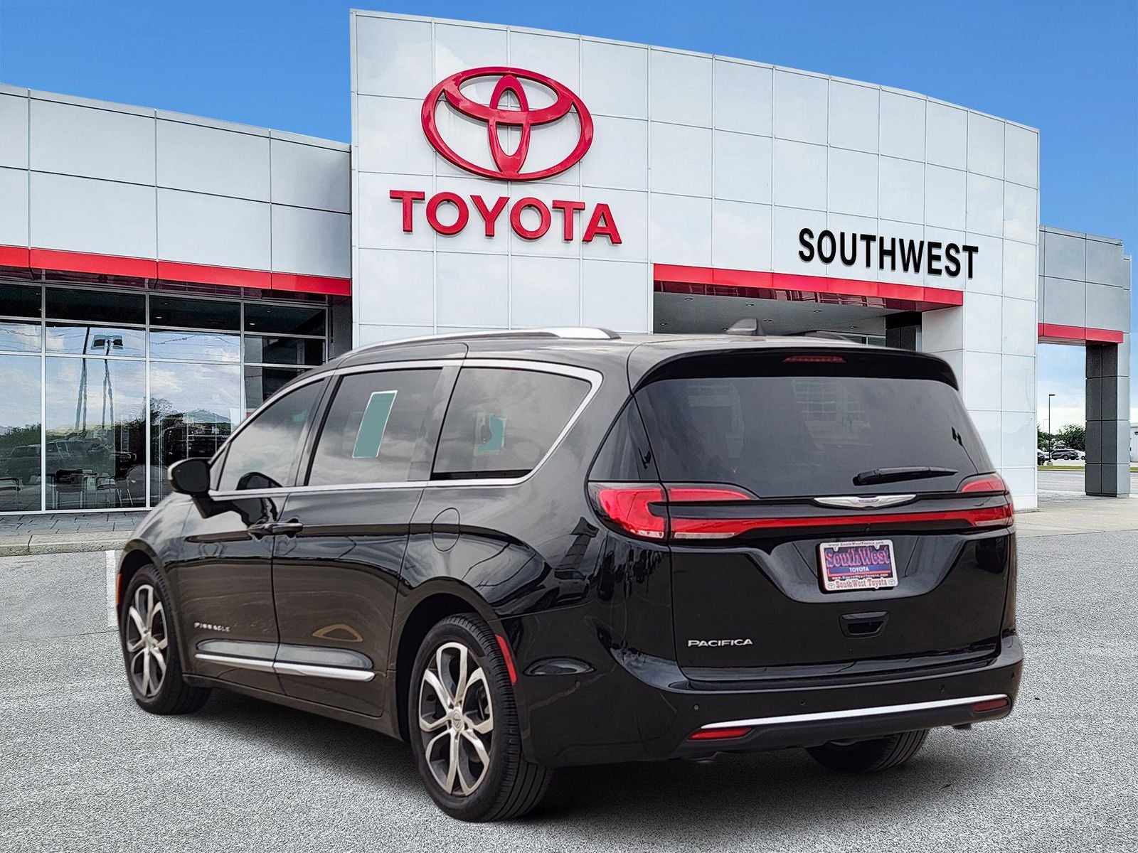 2025 Chrysler Pacifica Pinnacle