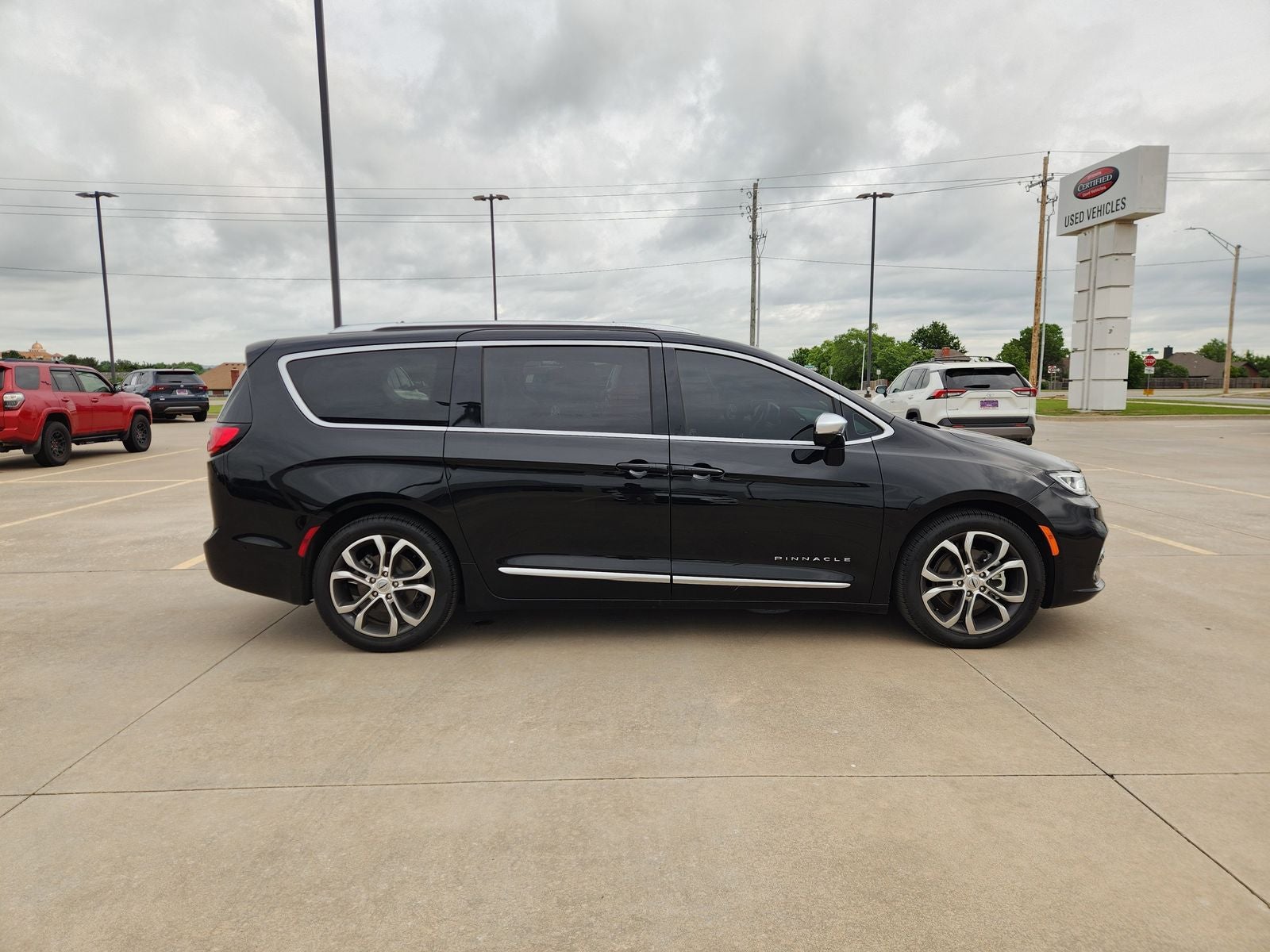 2025 Chrysler Pacifica Pinnacle