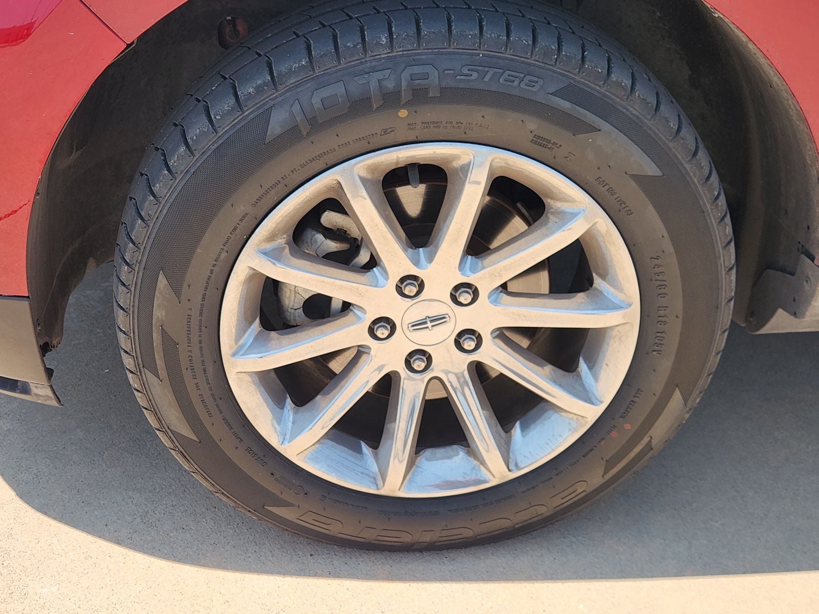 2013 Lincoln MKX Base