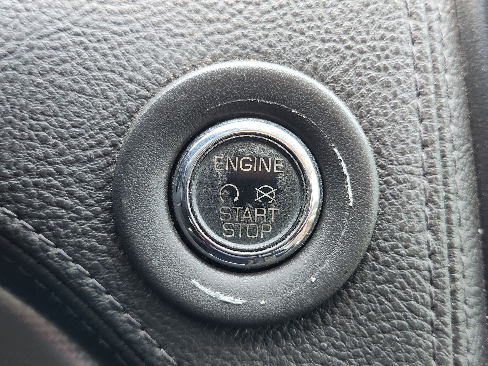 2013 Lincoln MKX Base