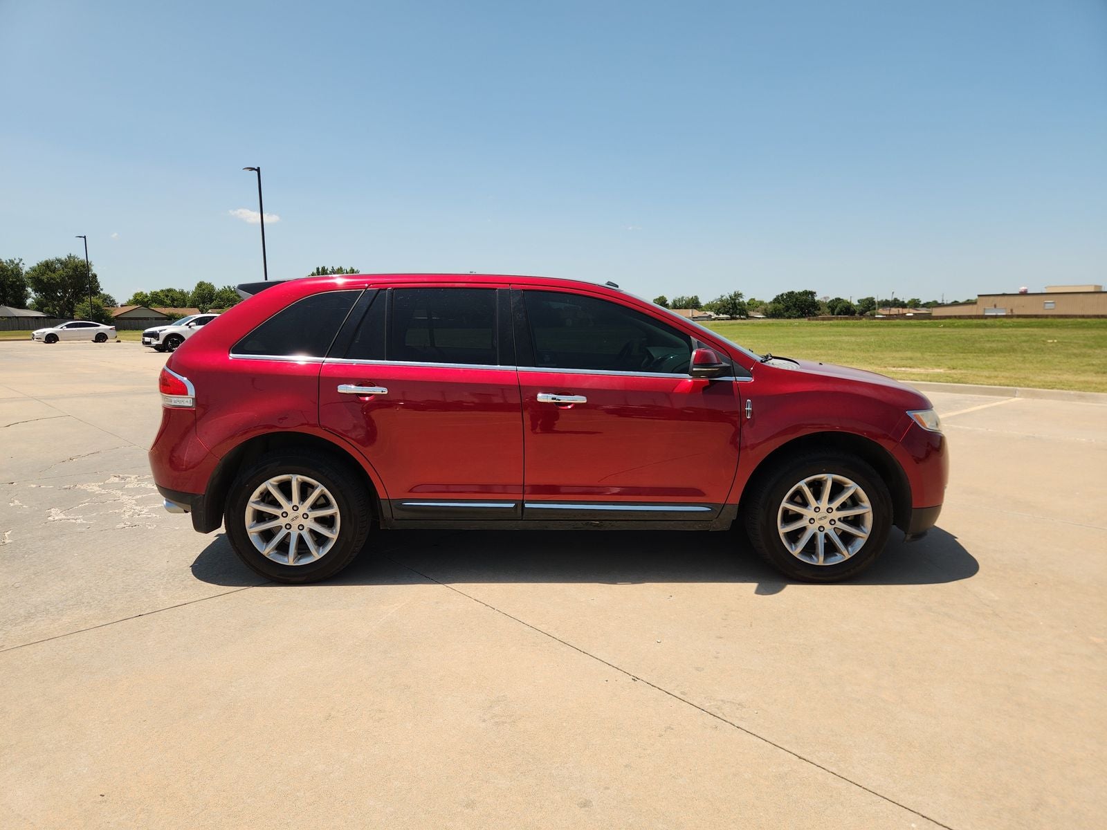 2013 Lincoln MKX Base