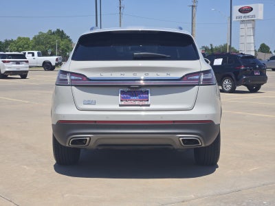2022 Lincoln Nautilus Standard