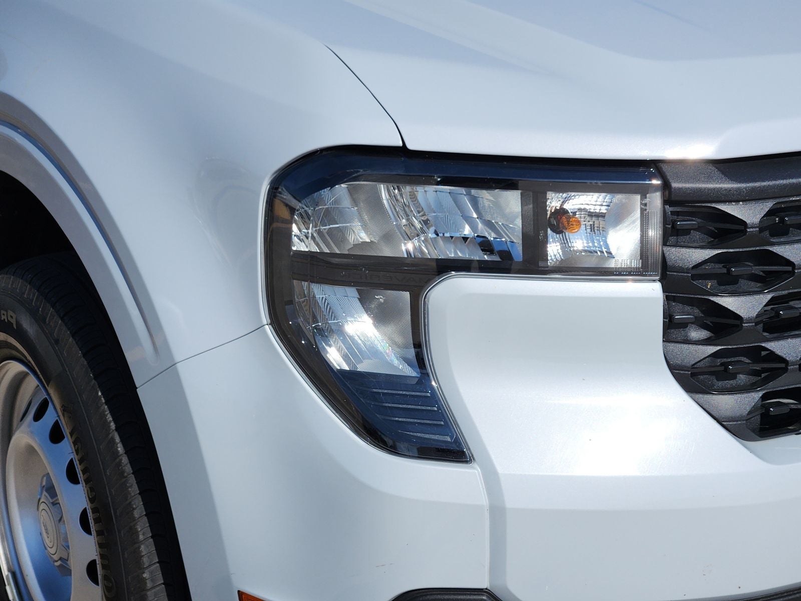 2025 Ford Maverick XL