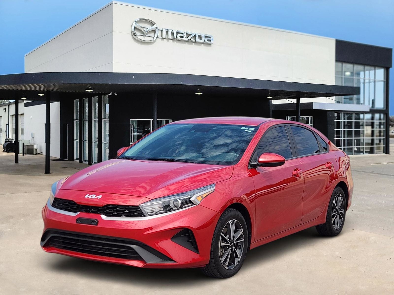 Used 2024 Kia Forte LXS with VIN 3KPF24AD3RE731359 for sale in Hudson Oaks, TX