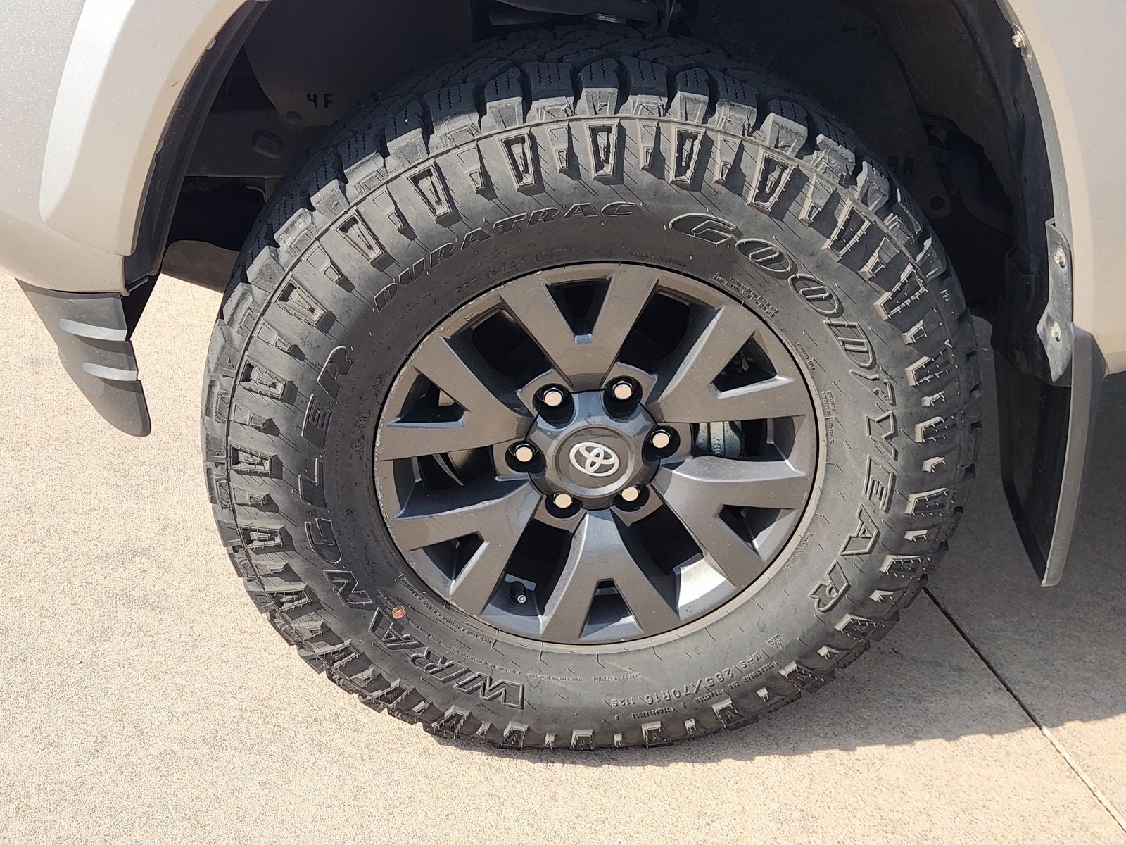 2023 Toyota Tacoma SR5 V6