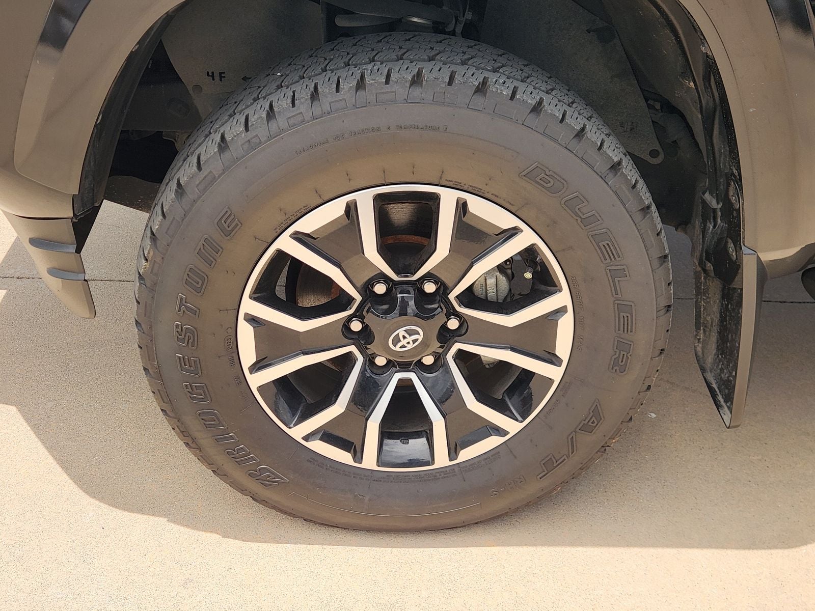 2023 Toyota Tacoma TRD Sport V6