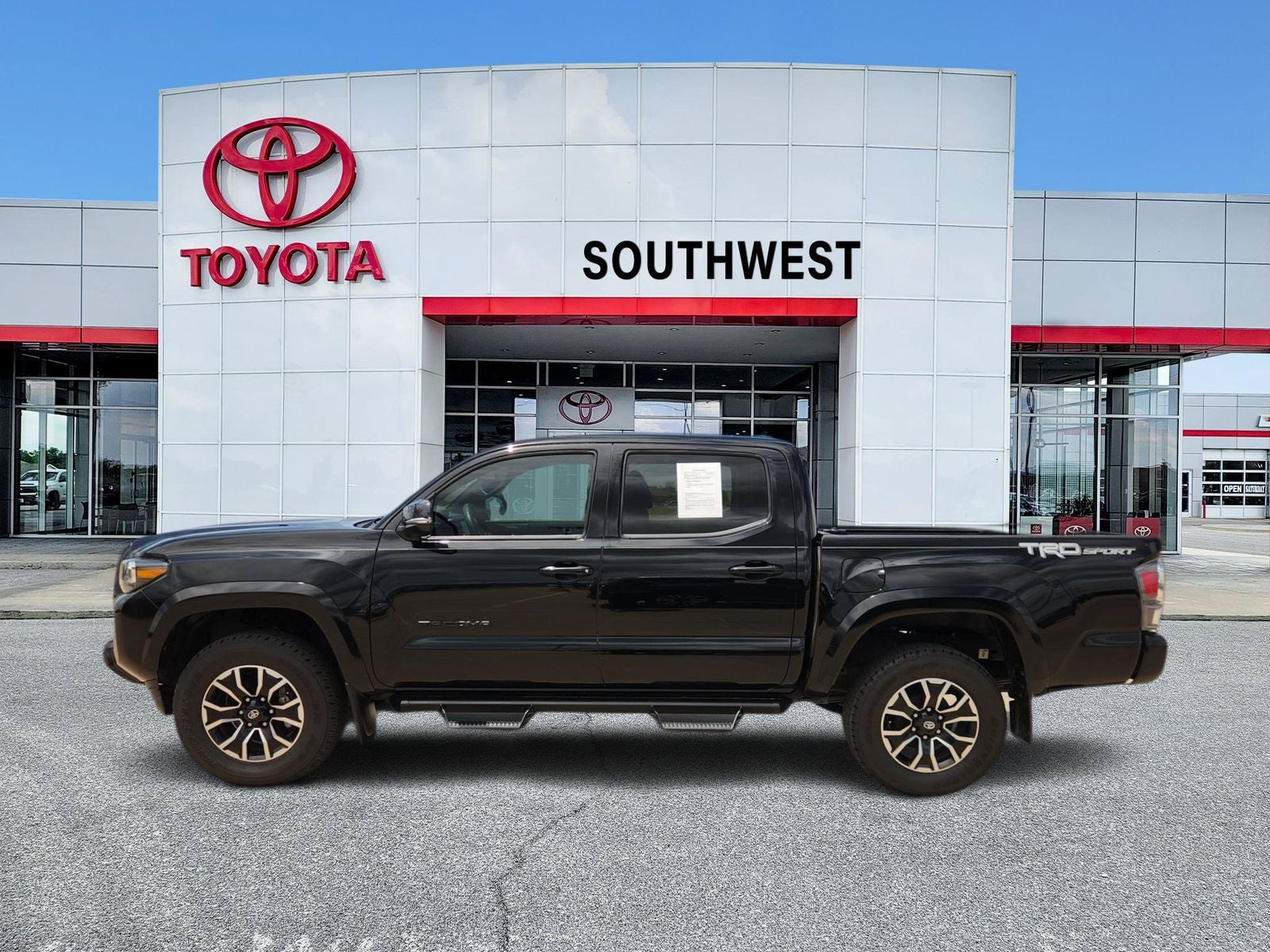 2023 Toyota Tacoma TRD Sport V6