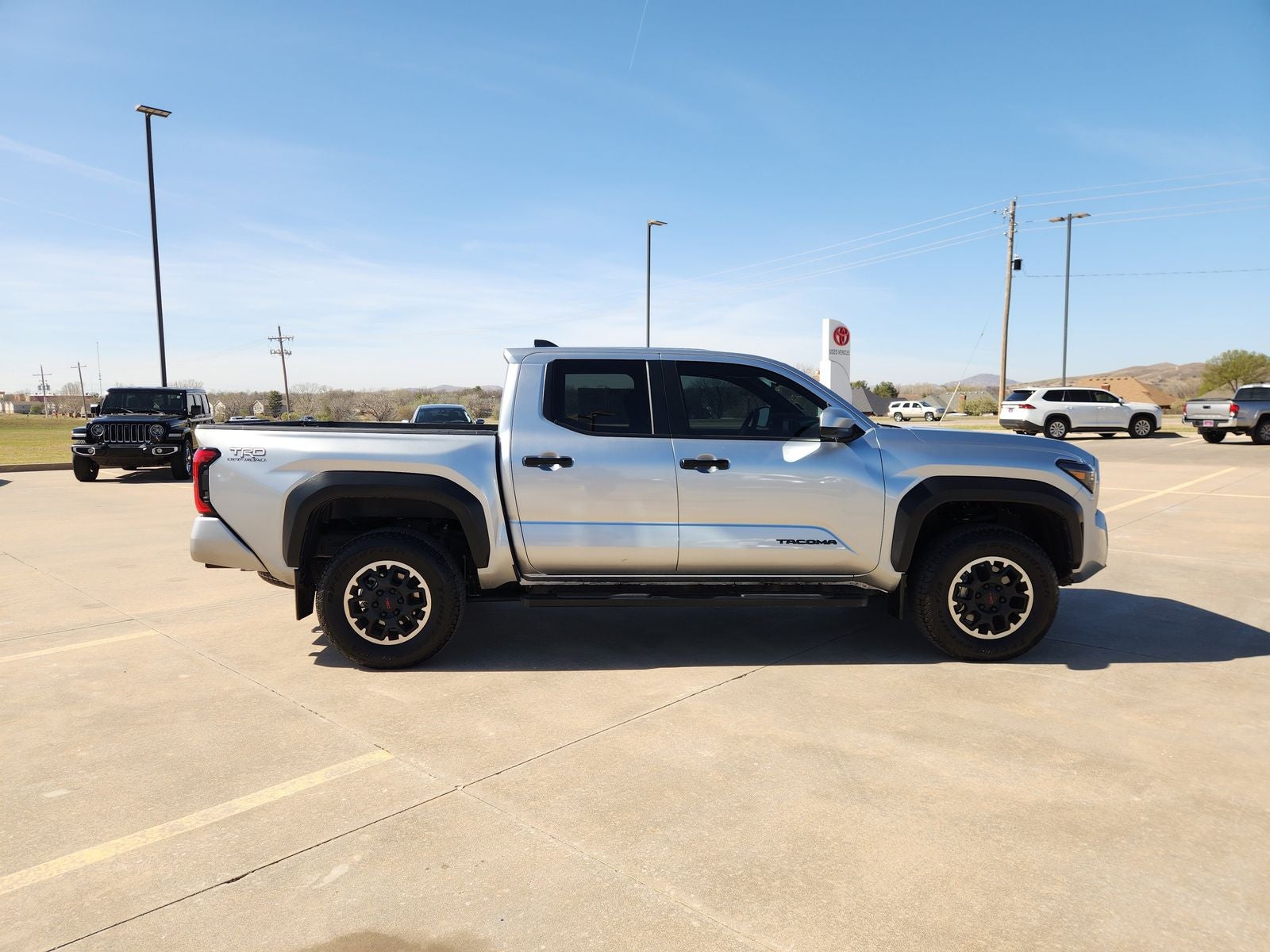 2024 Toyota Tacoma TRD Off-Road