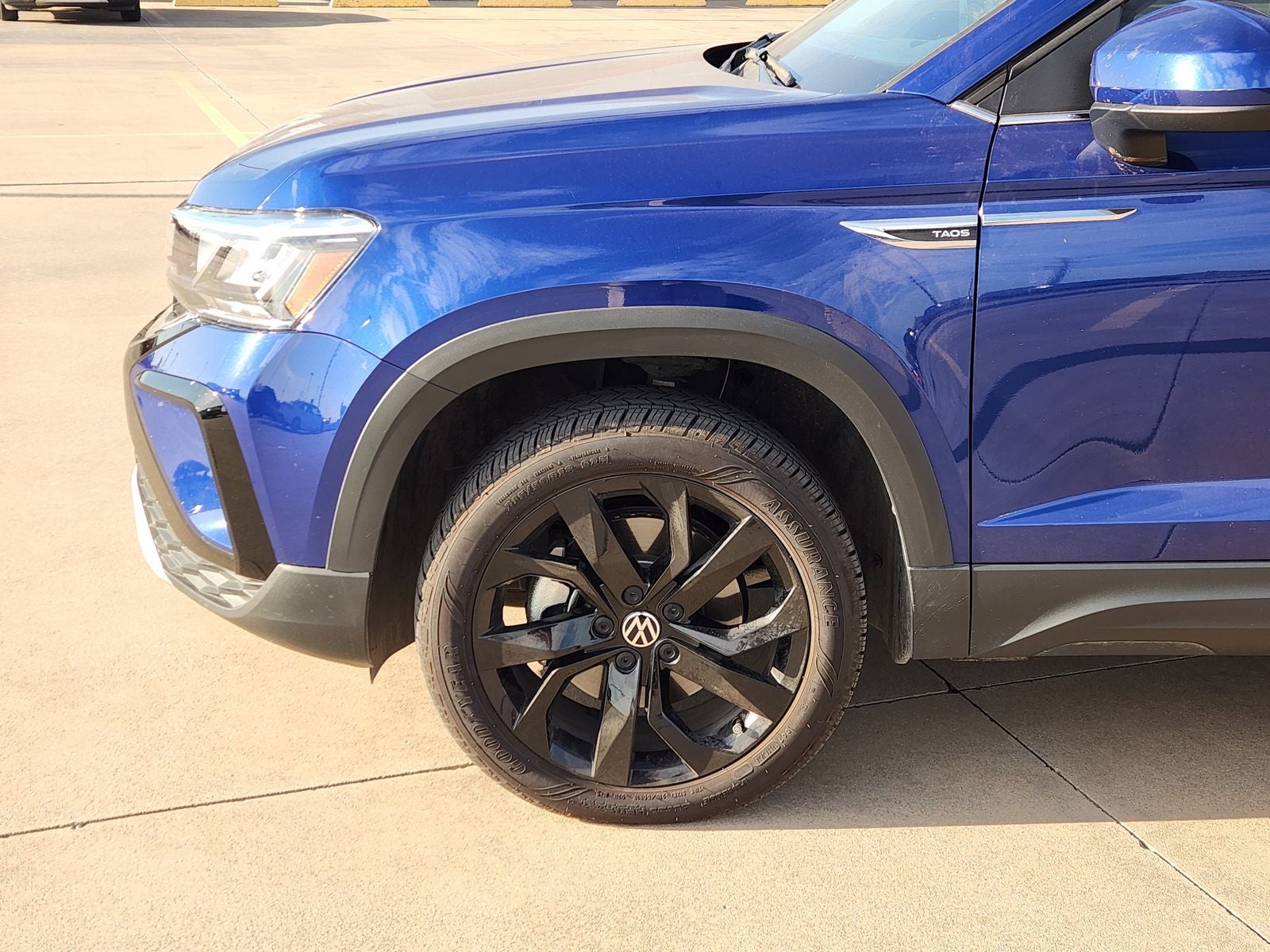 2024 Volkswagen Taos 1.5T SE