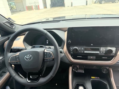 2026 Toyota Grand Highlander Hybrid MAX Platinum