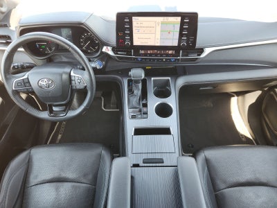 2023 Toyota Sienna XSE 7 Passenger