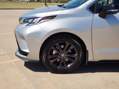 2023 Toyota Sienna XSE 7 Passenger