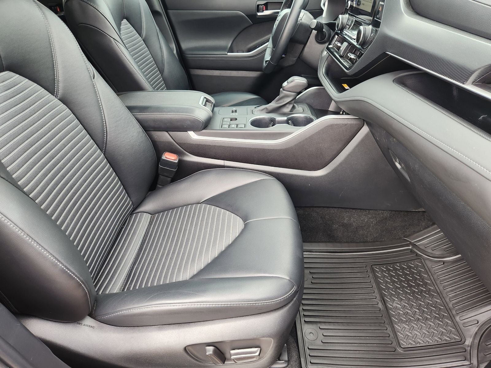 2024 Toyota Highlander XSE