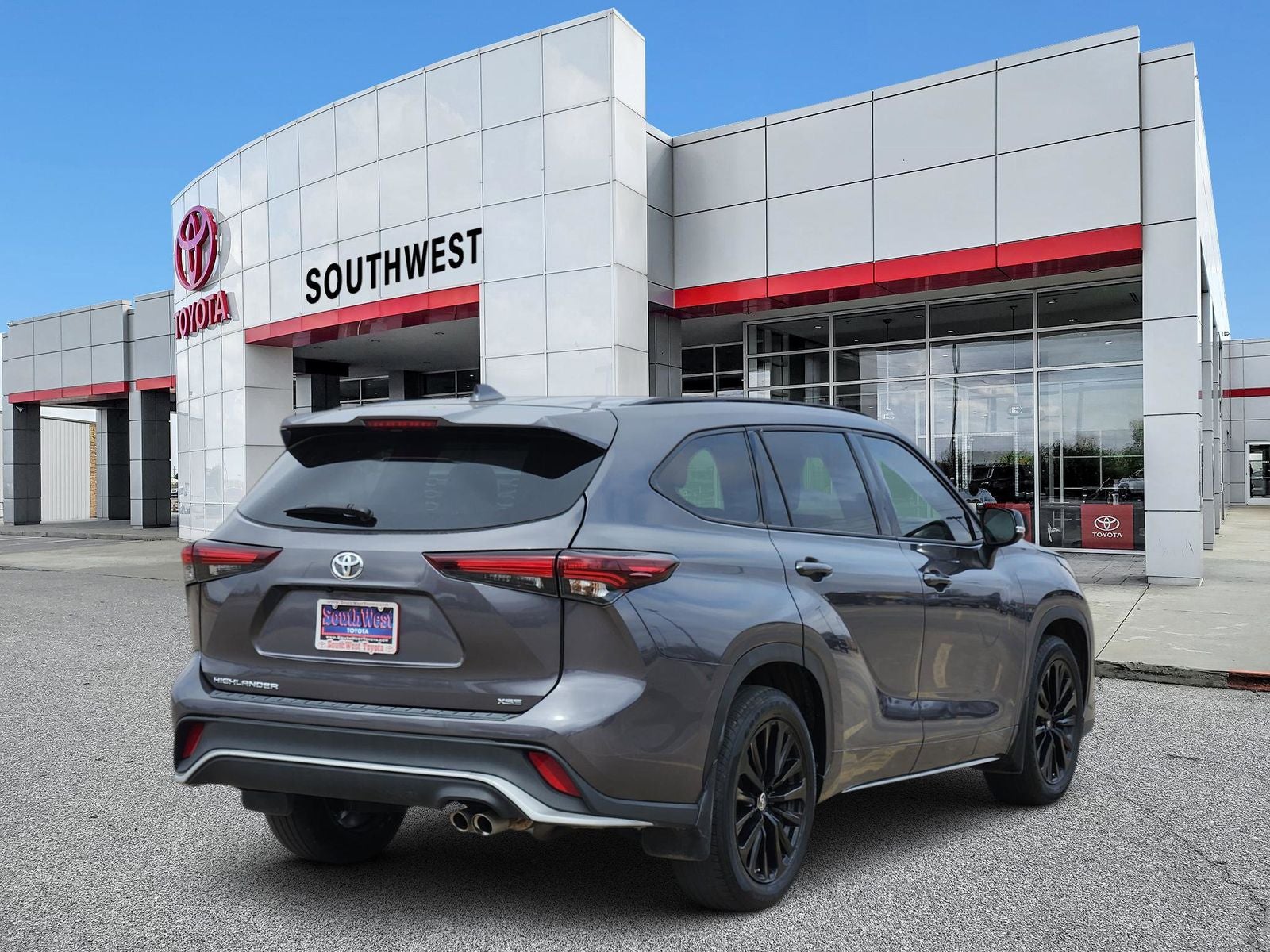 2024 Toyota Highlander XSE