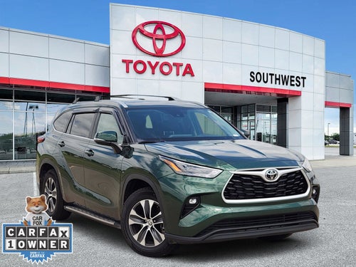 2023 Toyota Highlander XLE