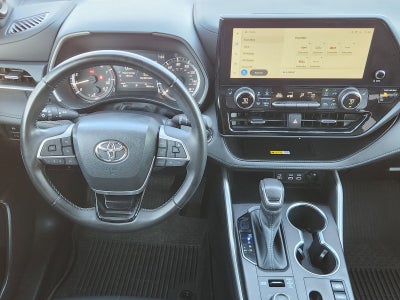 2023 Toyota Highlander XSE