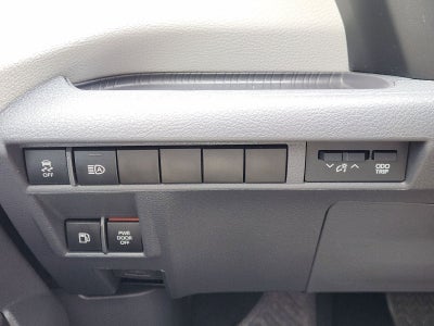 2023 Toyota Sienna XLE 8 Passenger