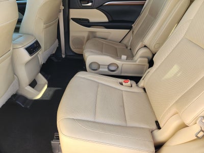 2017 Toyota Highlander Limited