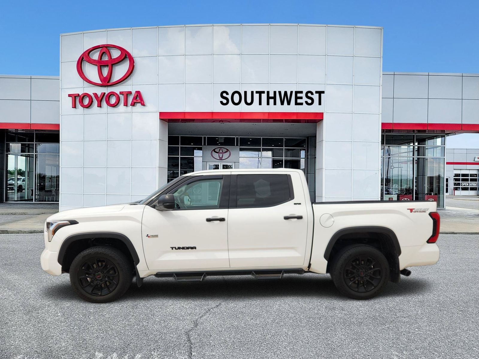 2023 Toyota Tundra SR5
