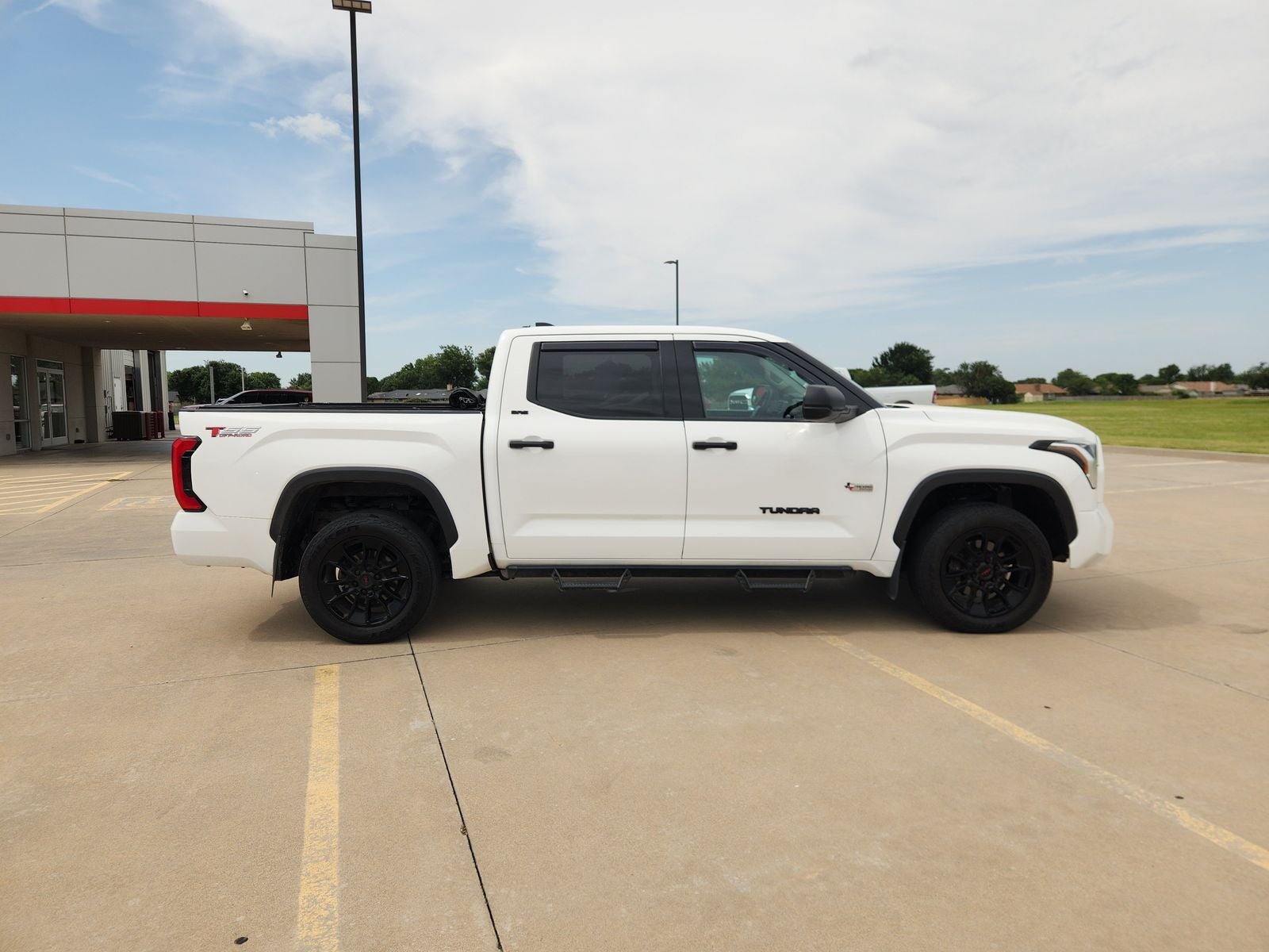 2023 Toyota Tundra SR5