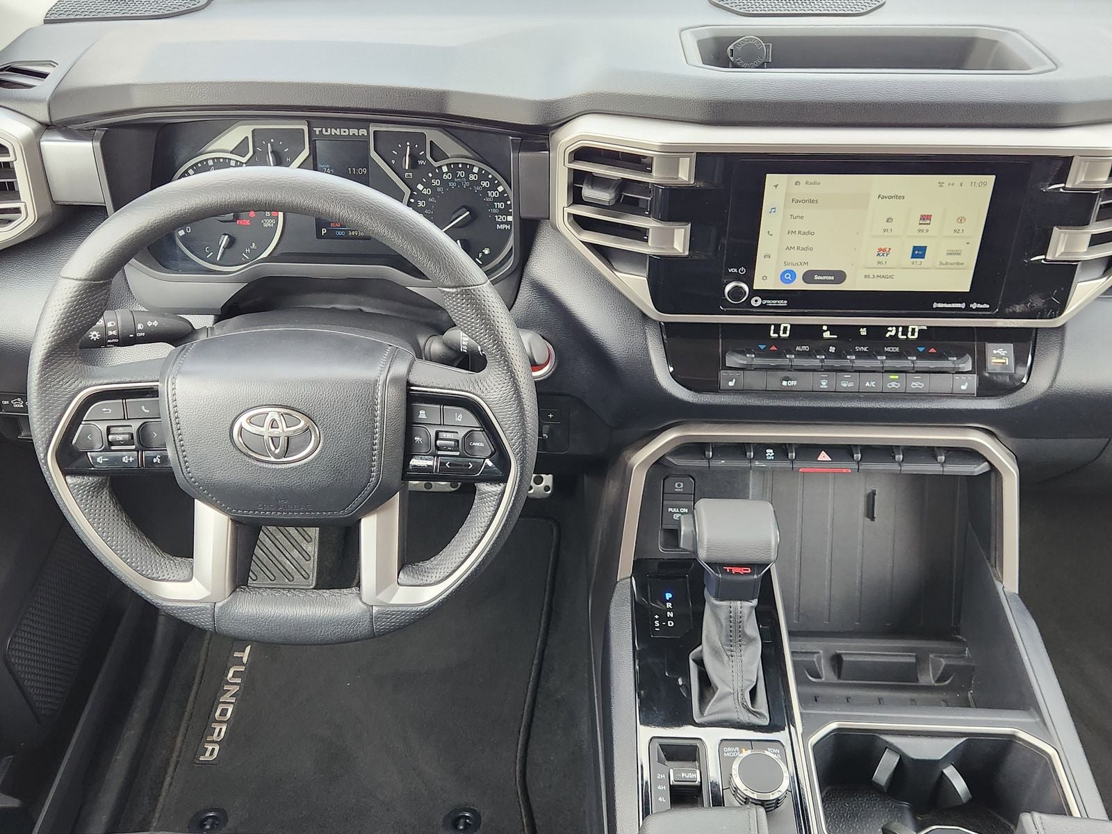 2023 Toyota Tundra SR5