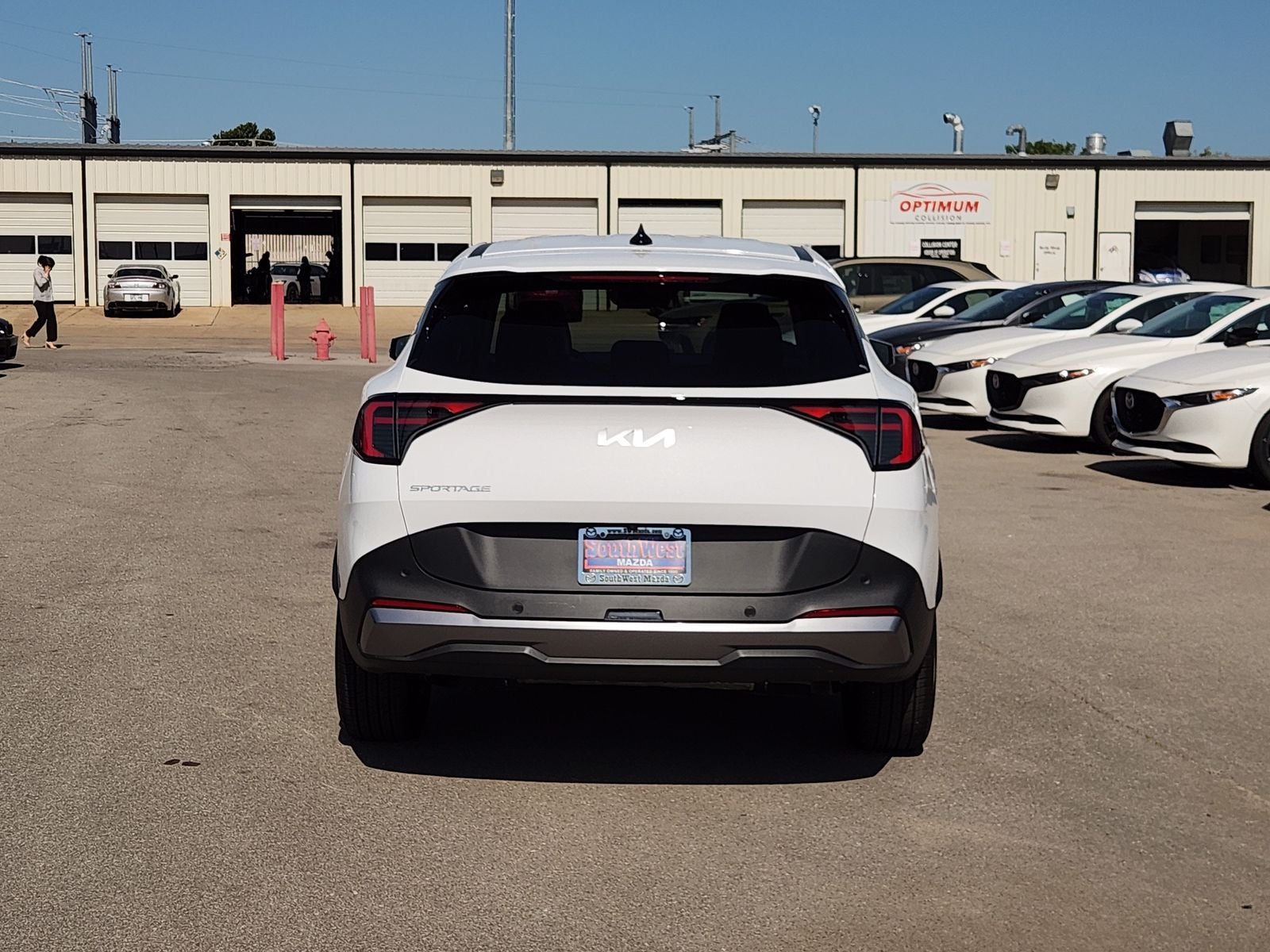 2026 Kia Sportage EX