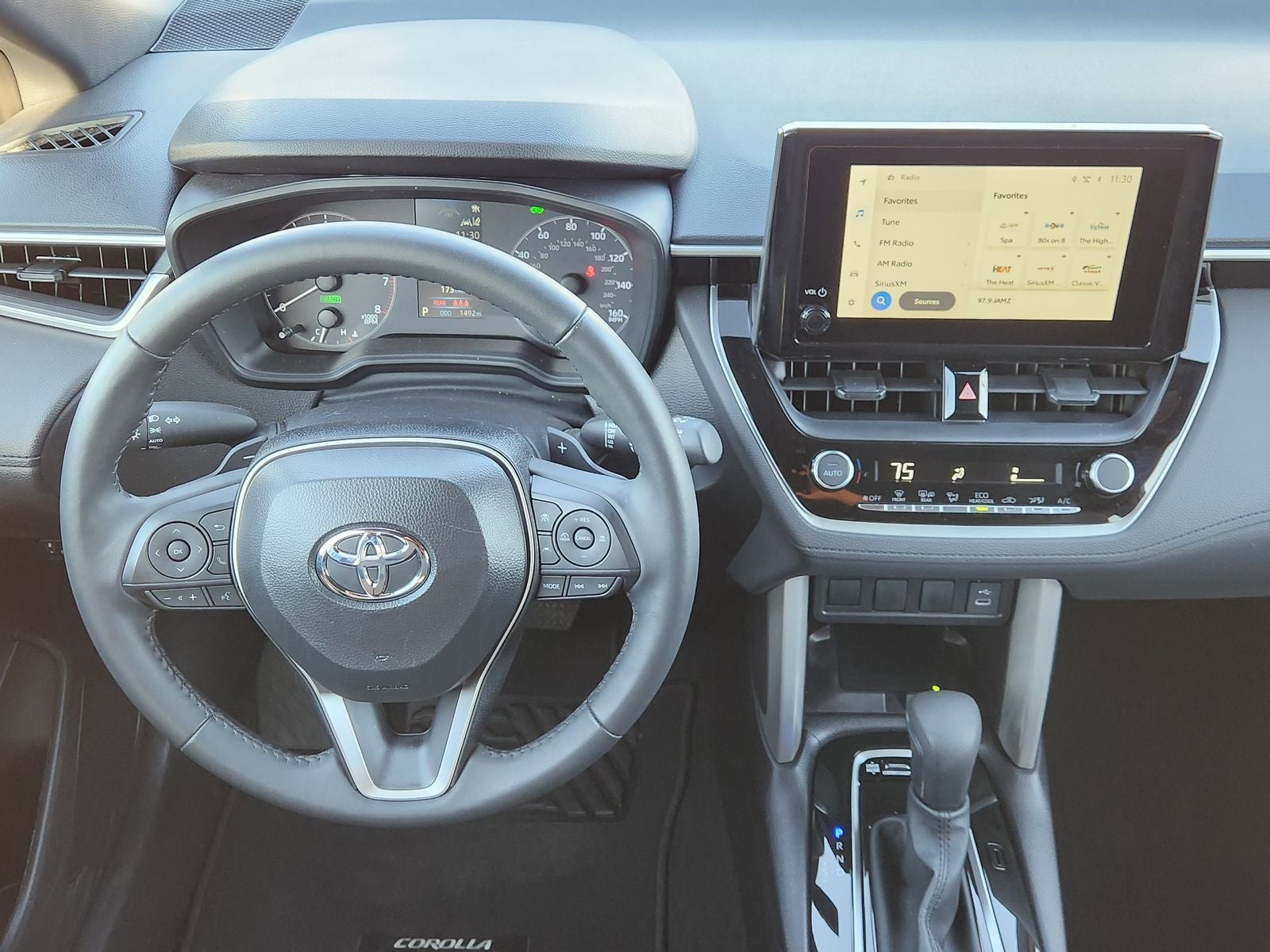 2025 Toyota Corolla Cross Hybrid SE