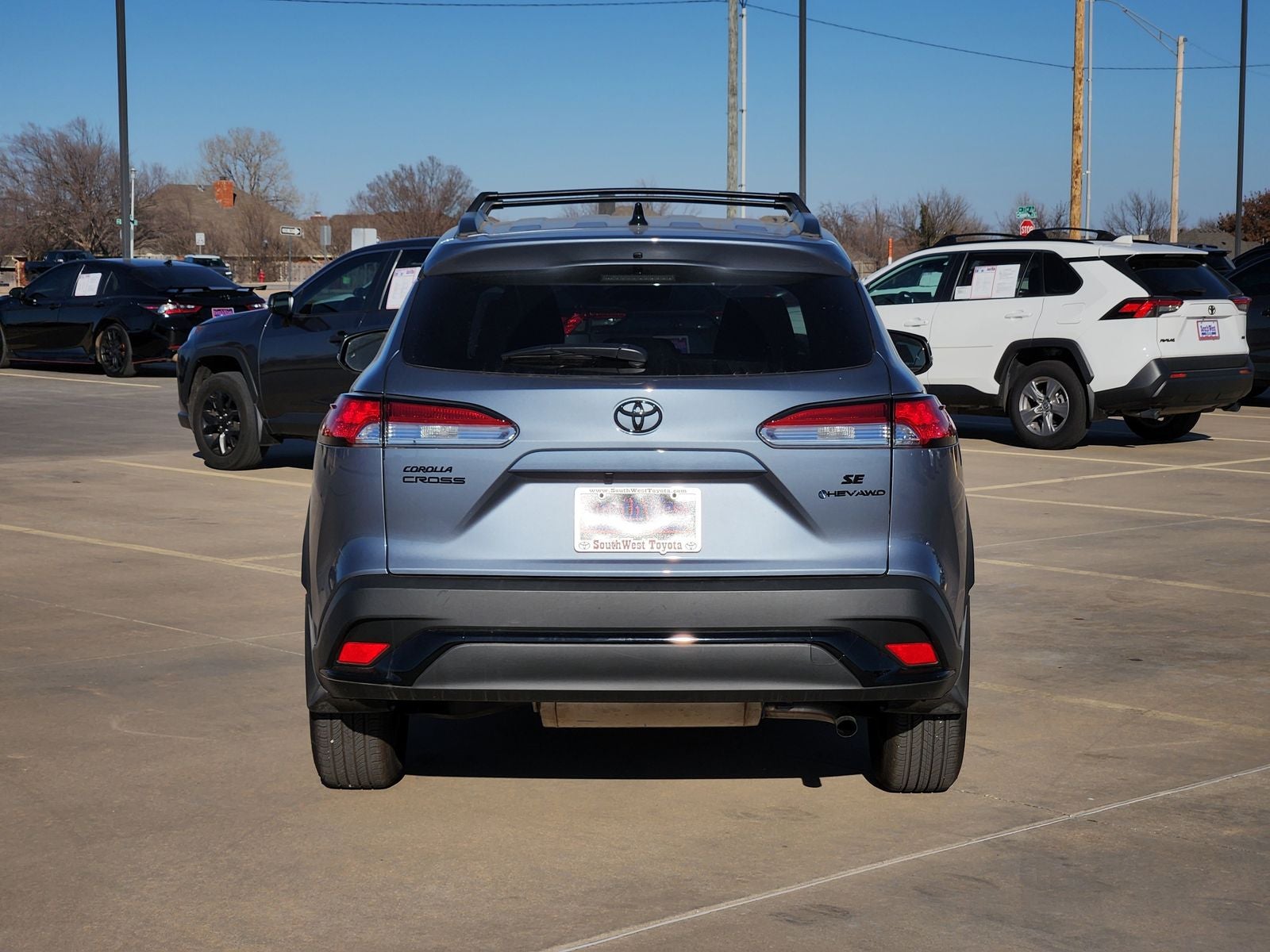 2025 Toyota Corolla Cross Hybrid SE