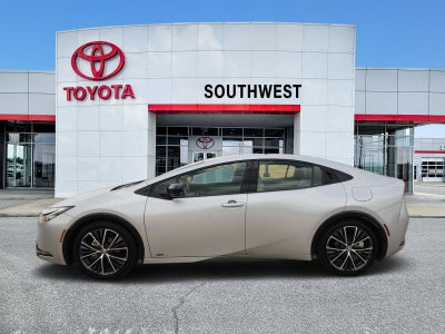 2024 Toyota Prius XLE