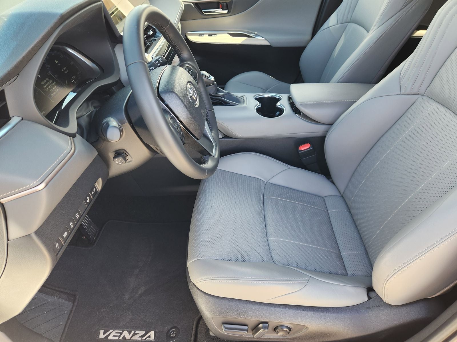 2024 Toyota Venza Limited